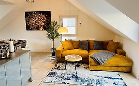 Weil am Rhein II Design I Klimaanlage I Basel 8 km I Boxspring I Nespresso